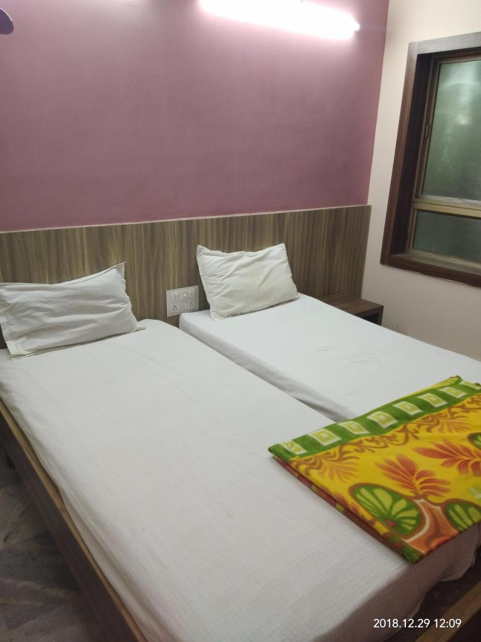 Hotel Nirmalya Brahmapur Buitenkant foto